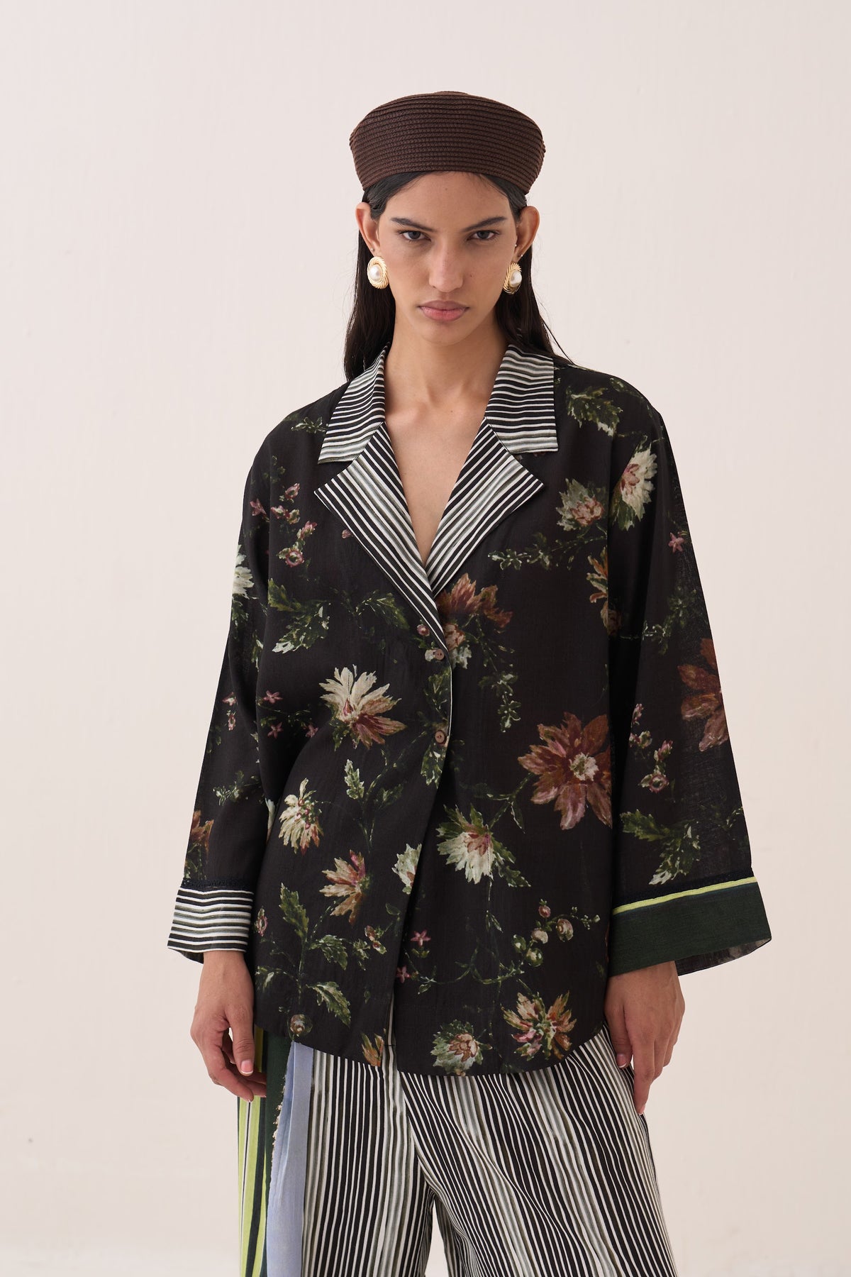 Kaali Psyflora Jacket Set - view 5