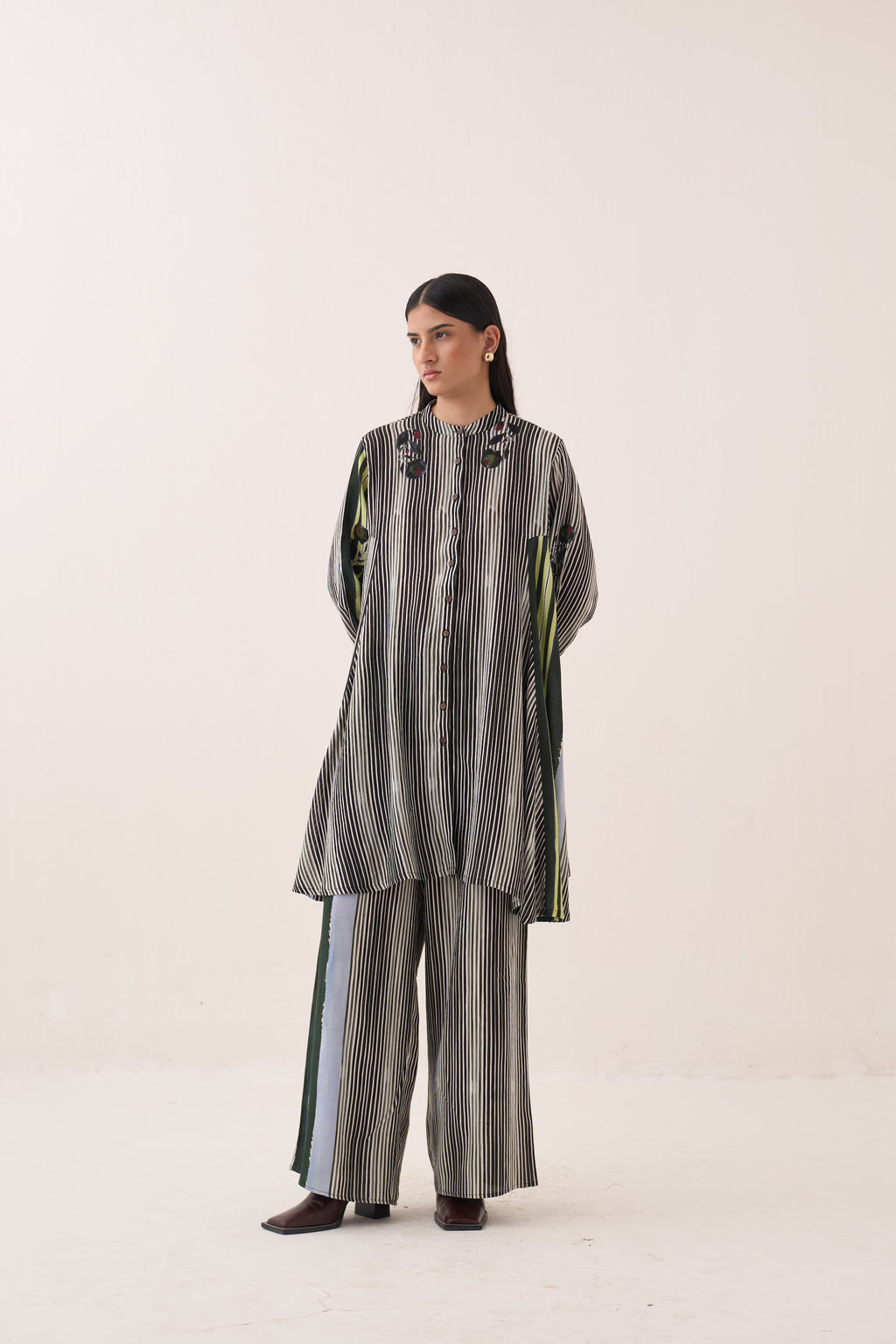 Rekha B/W Aline Ghera Dress Set - view 2