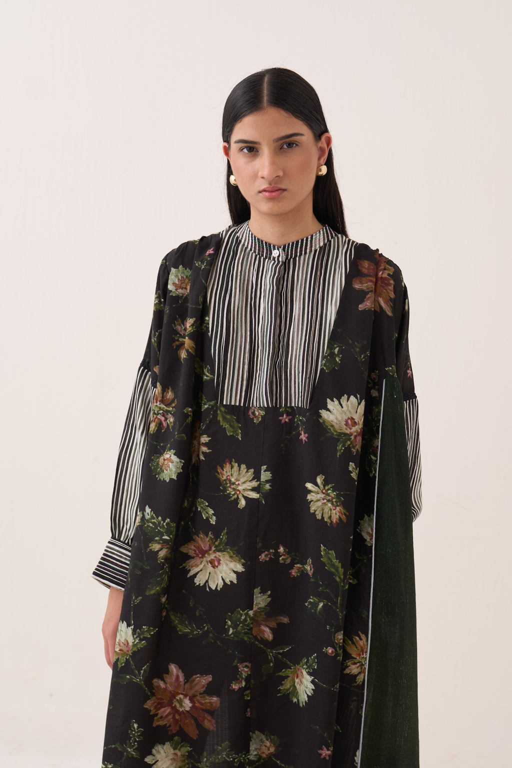 Kaali Peony Dress - view 2