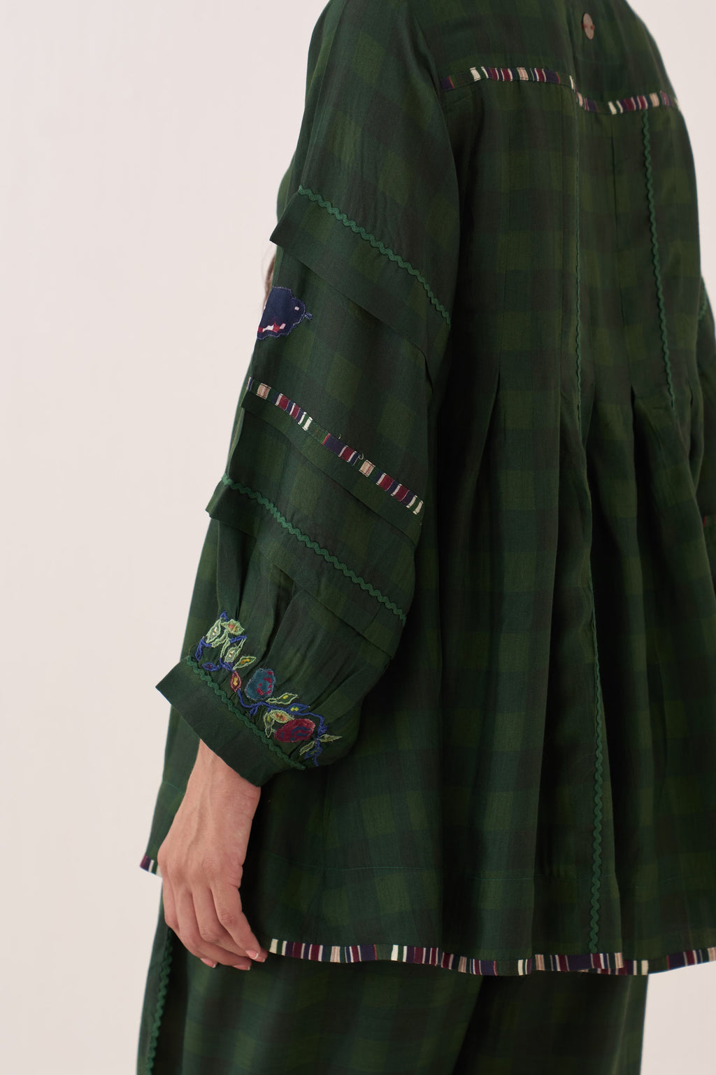 Gingham Green Pintuck Top Set - view 7