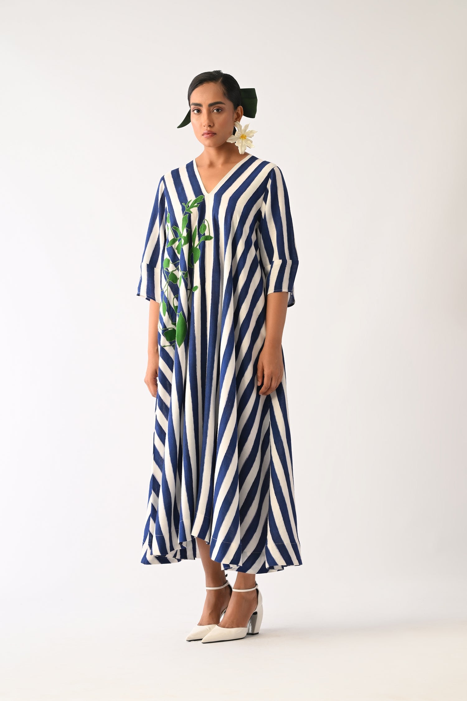 Revolt RB Mayflower Appliqué Dress